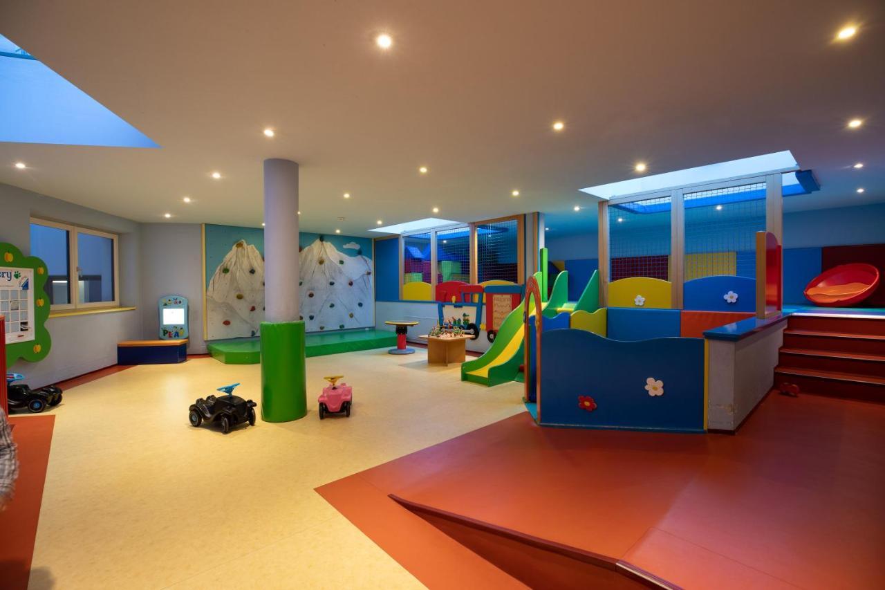 Aktiv & Wellnesshotel Zentral 4* Prato allo Stelvio